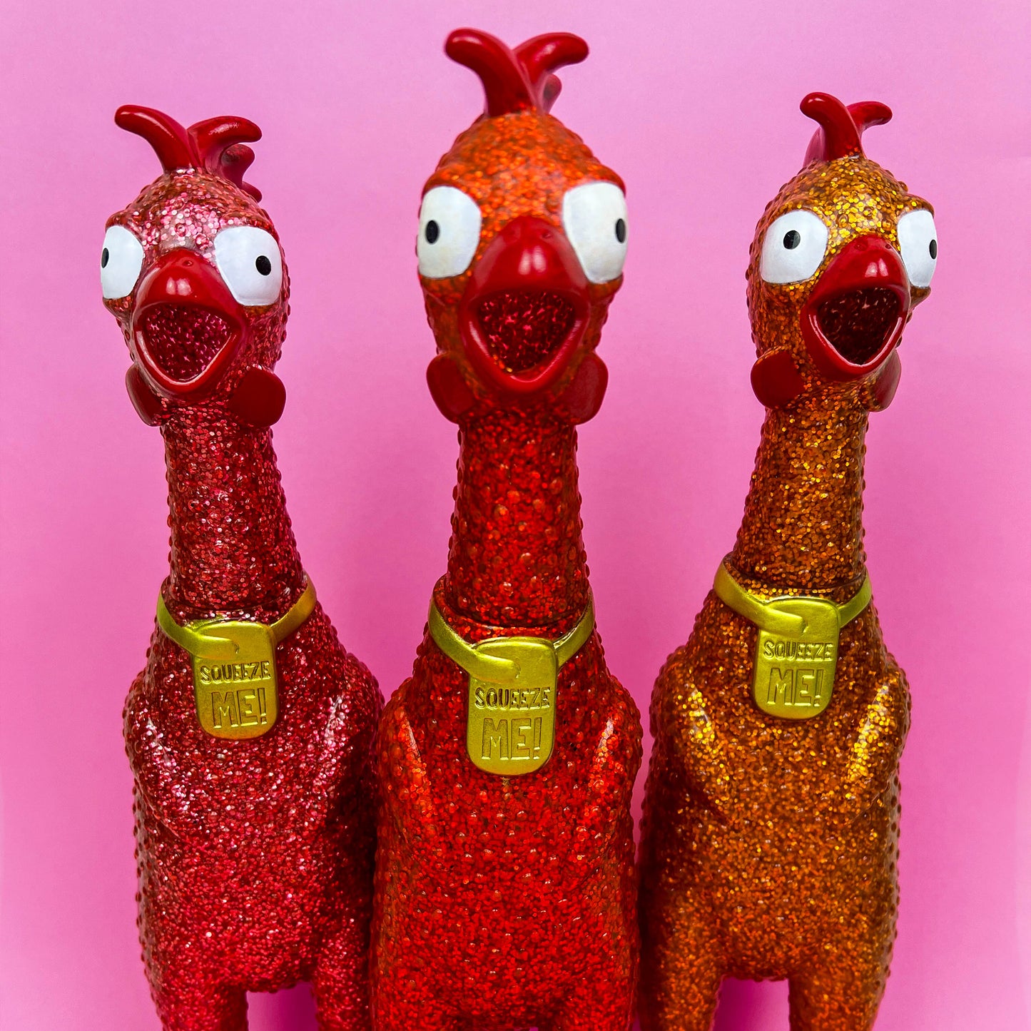 Squeeze Me Glitter Chicken