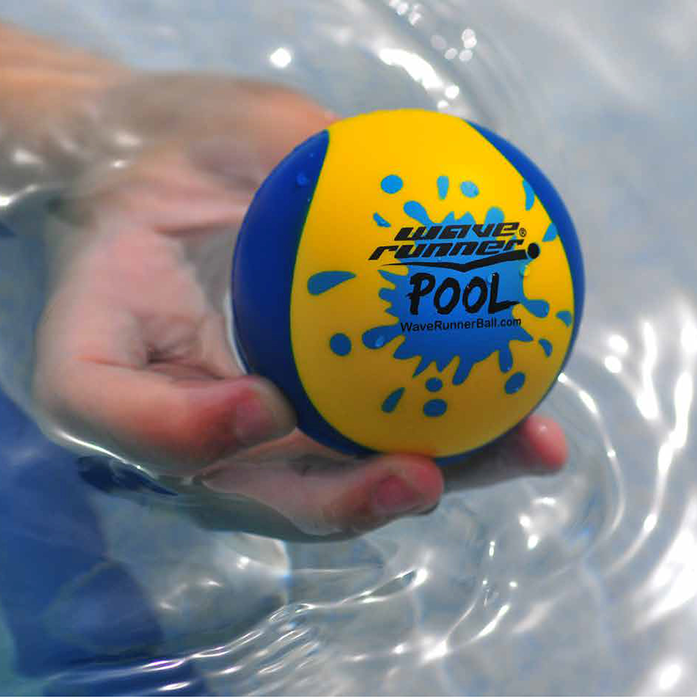 Waverunner ball top water toy
